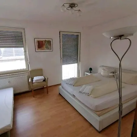 Mit 3 Schlafzimmer *