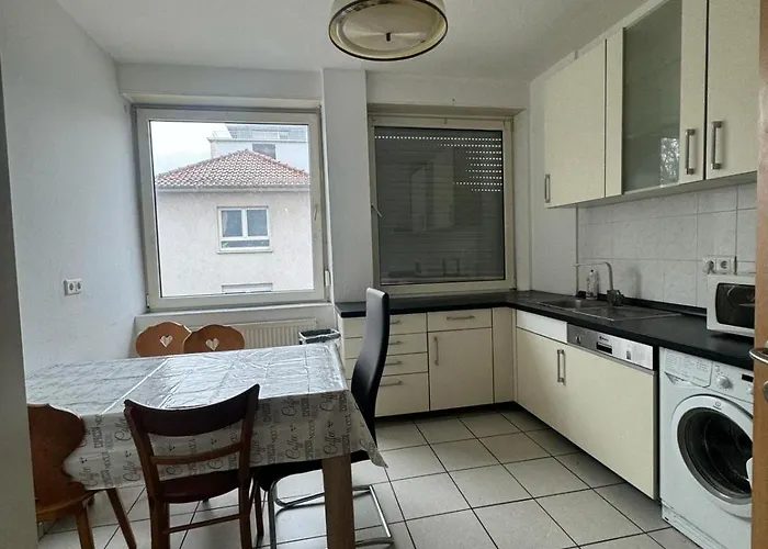 Mit 3 Schlafzimmer *